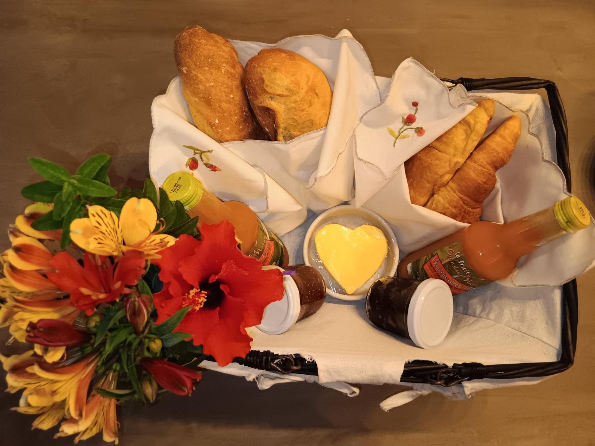 La Petite Romance - Gite 3 Etoiles Siran Eksteriør billede